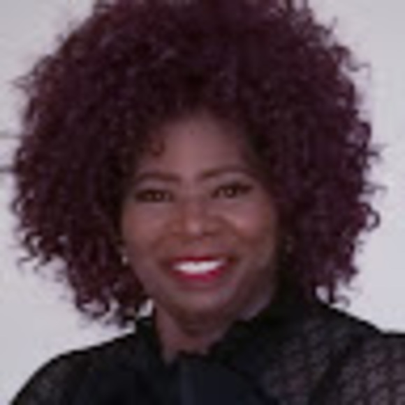 Meet your Posher, Dr. sharrie - Picture 1 of 1